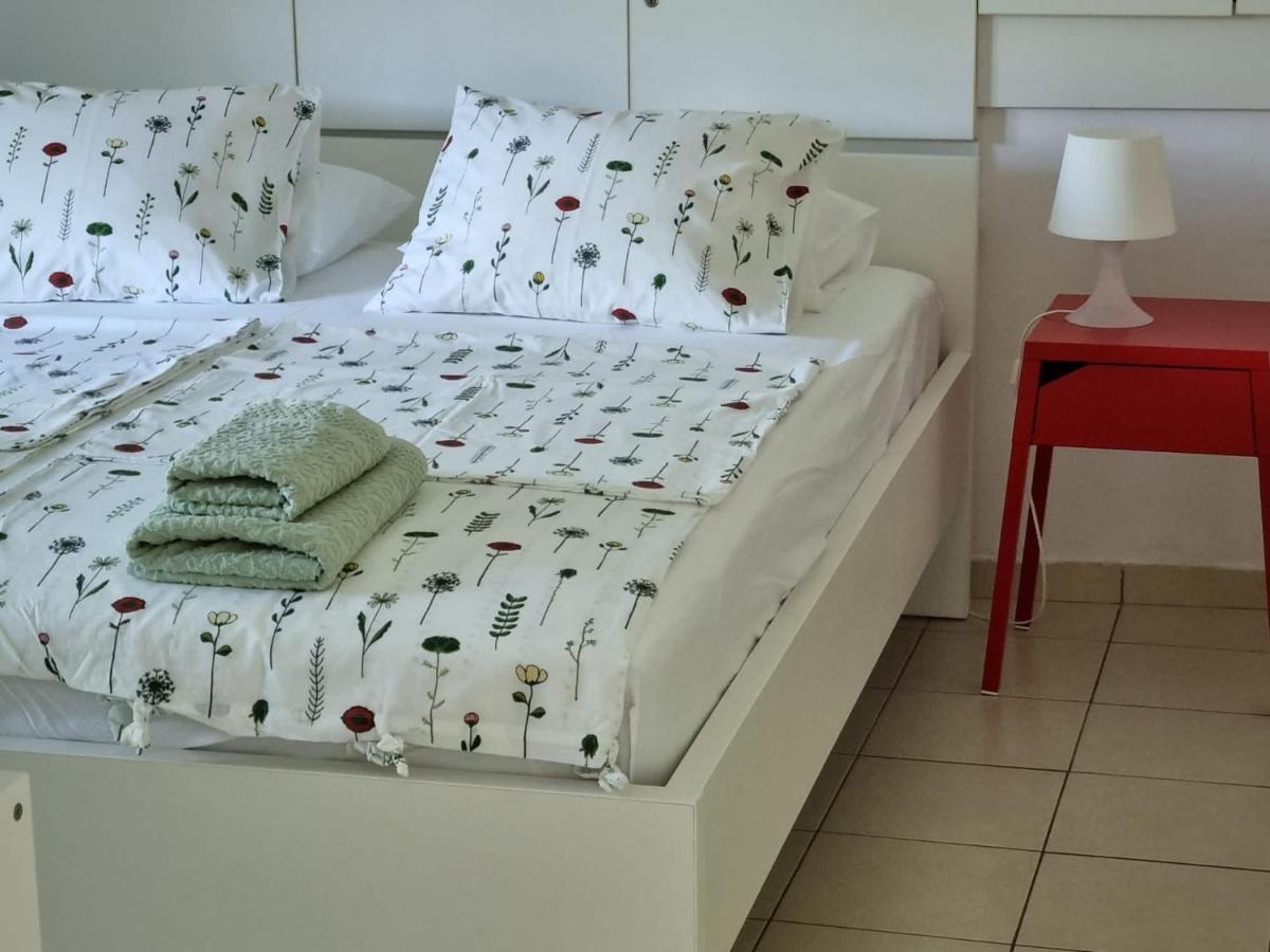 Tianri Apartment Korcula Town Bagian luar foto