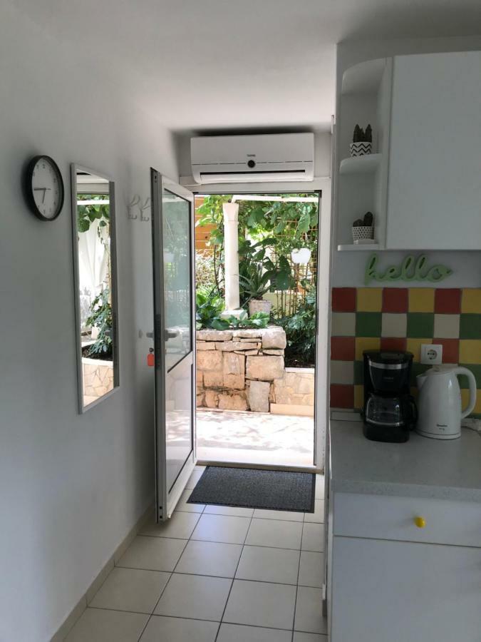 Tianri Apartment Korcula Town Bagian luar foto