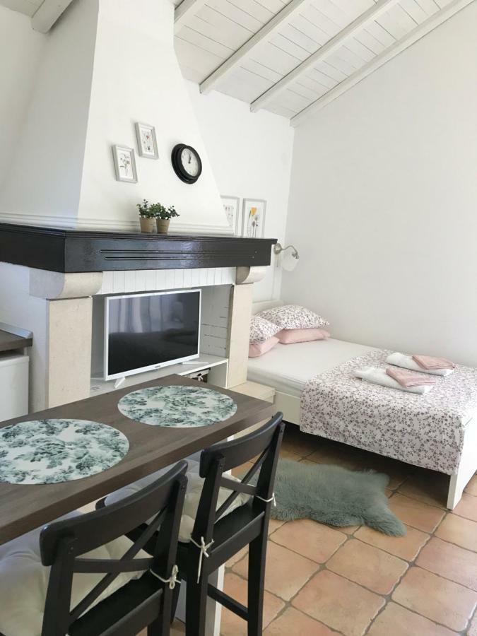 Tianri Apartment Korcula Town Bagian luar foto